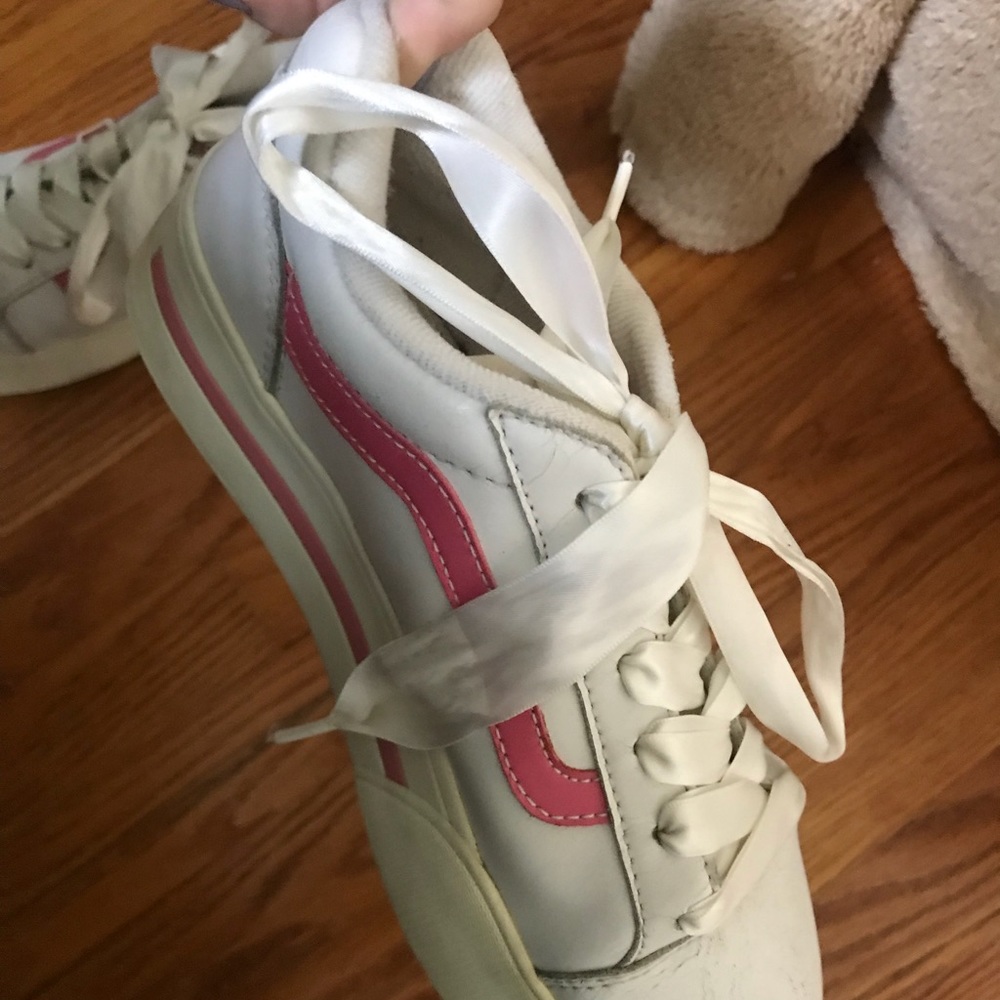 THE ORIGINAL OLD SKOOL VANS